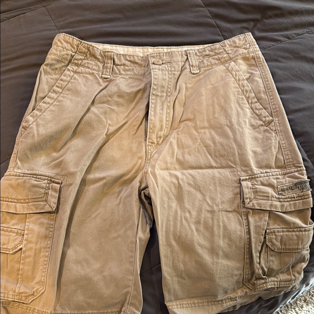 UNIONBAY Tan Cargo Shorts Relaxed Fit